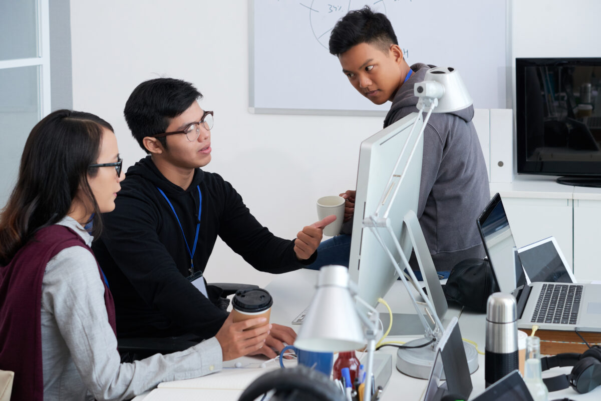 Integrating AI in Workforce Management during a meeting